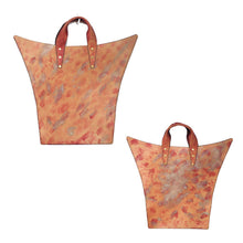 BAG, Bruja Bag